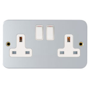 Niglon Metal Clad switches and sockets